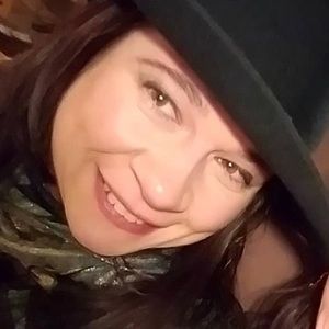 Meet your Posher, Maribeth